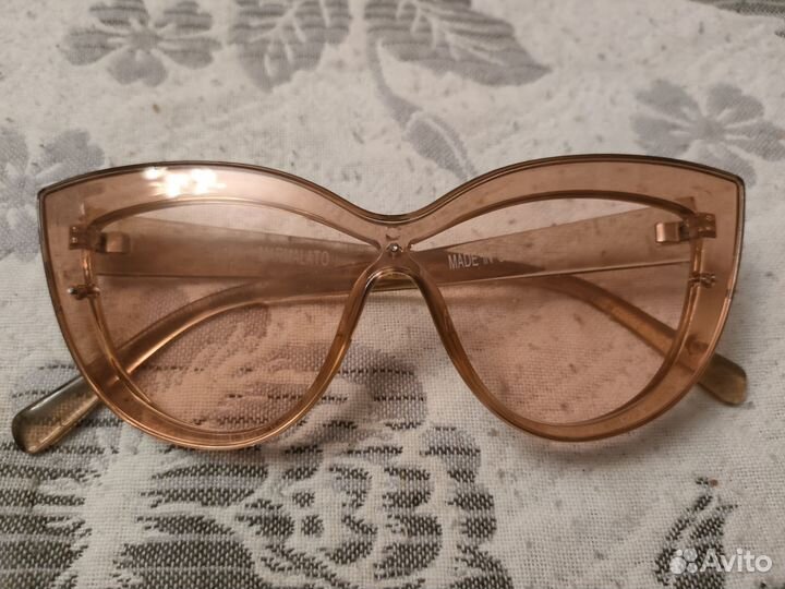 Солнцезащитные очки