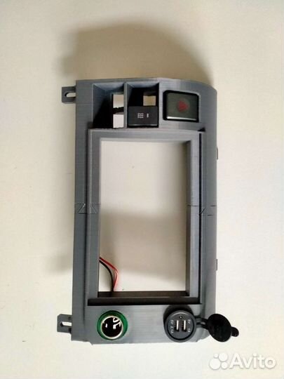 Рамка 2Din УАЗ Патриот usb зарядкой и прикуривате