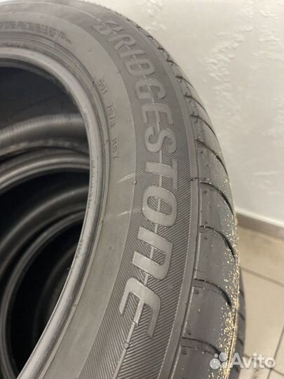 Bridgestone Dueler H/P Sport 275/45 R20 и 305/40 R20 110Y