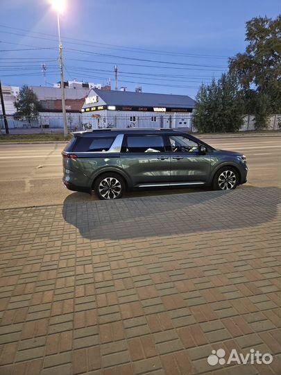 Kia Carnival 2.2 AT, 2021, 45 000 км