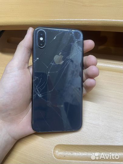 iPhone X, 64 ГБ