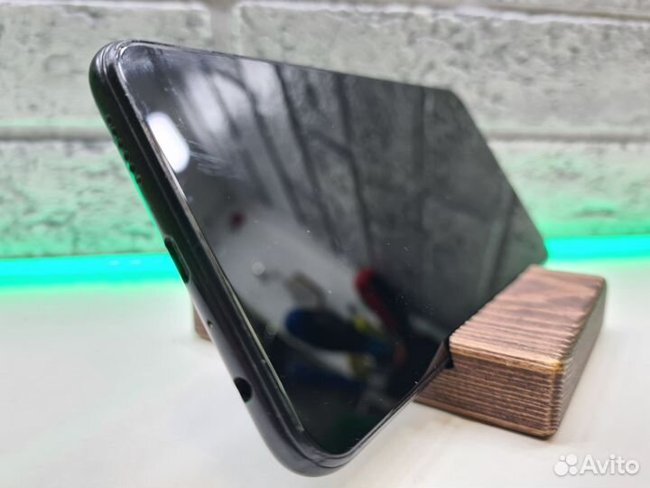 Samsung Galaxy A10s, 2/32 ГБ