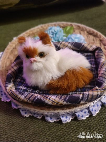 Статуэтки,копилки,фигурки