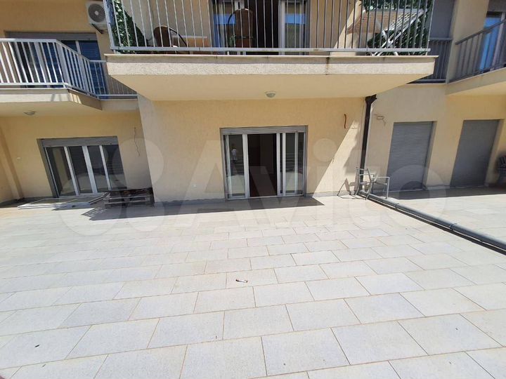 2-к. квартира, 107 м² (Черногория)