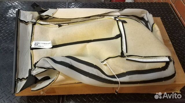 Обивка спинки discovery 4 2010 - 2016 LR024362