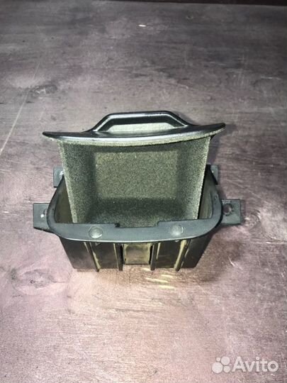 Карман торпедо левый Hyundai Terracan (W) 5 DR