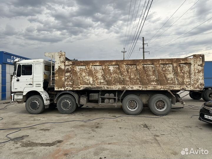 Shacman (Shaanxi) F3000, 2012