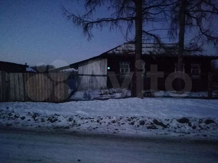 Дом 33,6 м² на участке 30 сот.