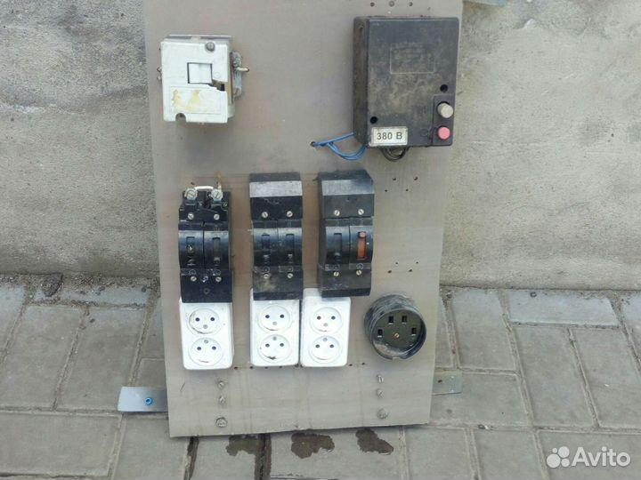 Эл щиток В гараж