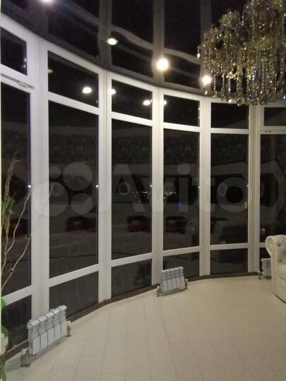 4-к. квартира, 165 м², 9/11 эт.