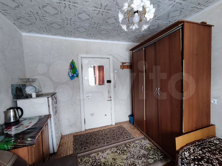 Комната 13 м² в 4-к., 2/5 эт.