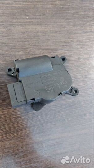 Моторчик заслонки печки Volkswagen Touareg 1 4.2