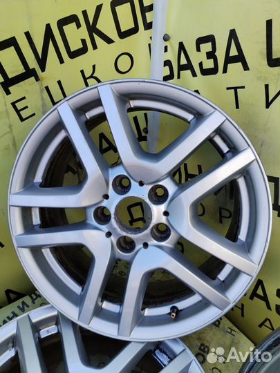 Литые диски R17 5x120 7.5J ET 40 Цо 72.6