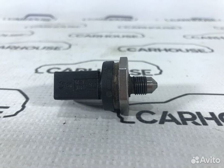 Датчик уровня топлива Audi Q7 4.2 BAR