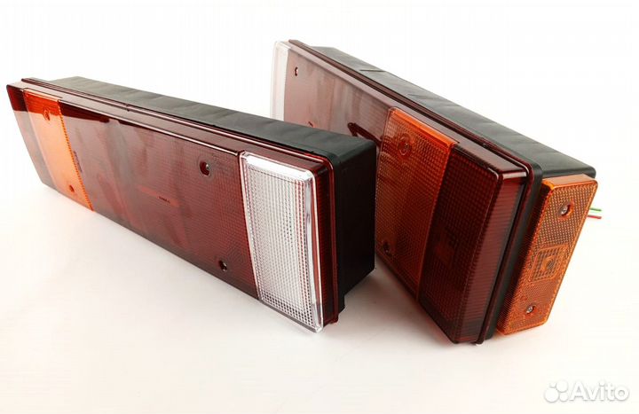 Фонари задние правый/левый на прицеп