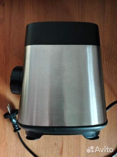 Стационарный блендер Philips HR3571