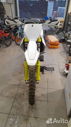 Кроссовый мотоцикл Husqvarna FC 250