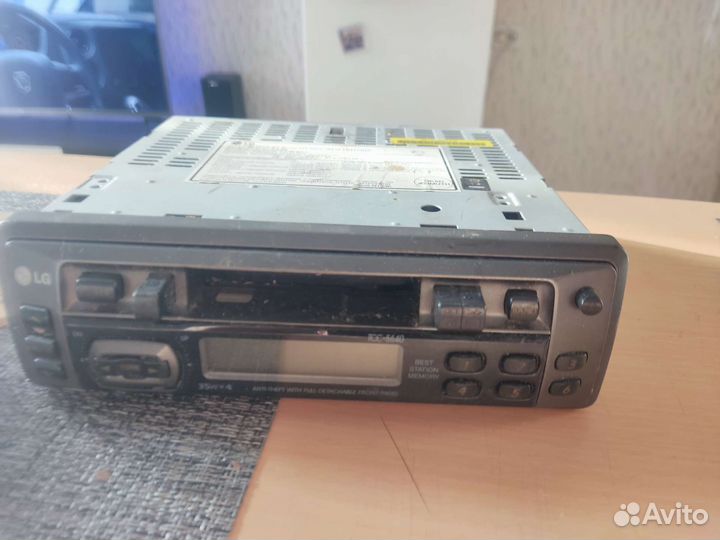 Стереофоническая автомагнитола LG TCC-5640