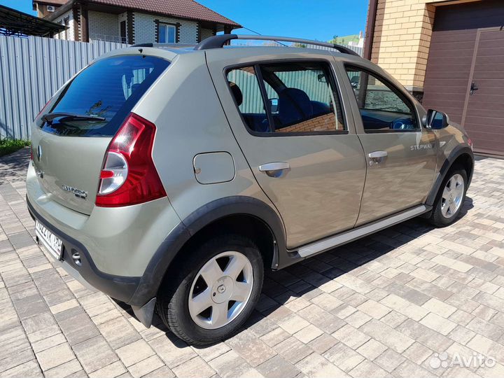 Renault Sandero Stepway 1.6 МТ, 2012, 134 800 км