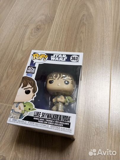 Funko pop luke Skywalker Yoda 363