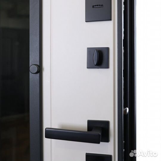 Дверь входная для дома Тренто с терморазрывом