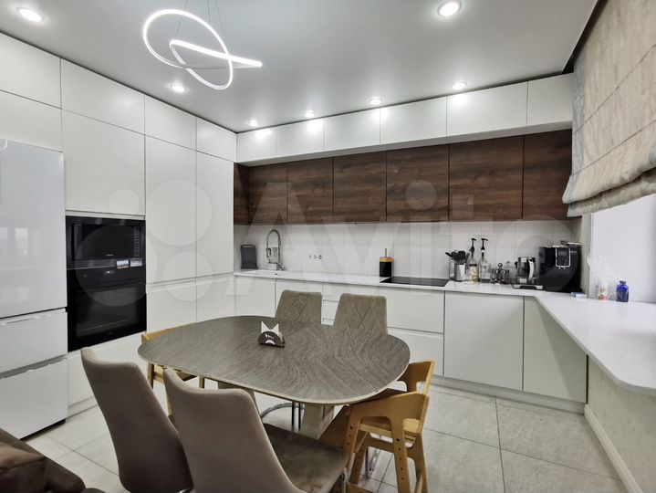 3-к. квартира, 78,8 м², 9/16 эт.