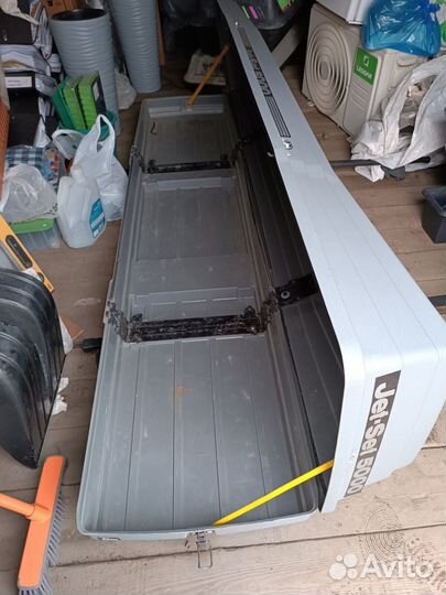 Набор из автобоксов на крышу