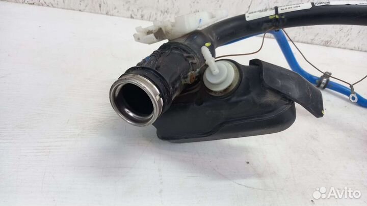 Горловина бака Mercedes W251 R-class