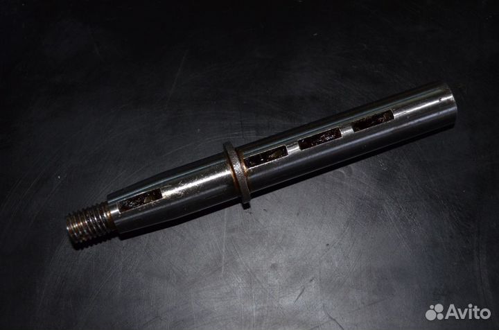 Вал маслонасоса 8.10.116 мтлб