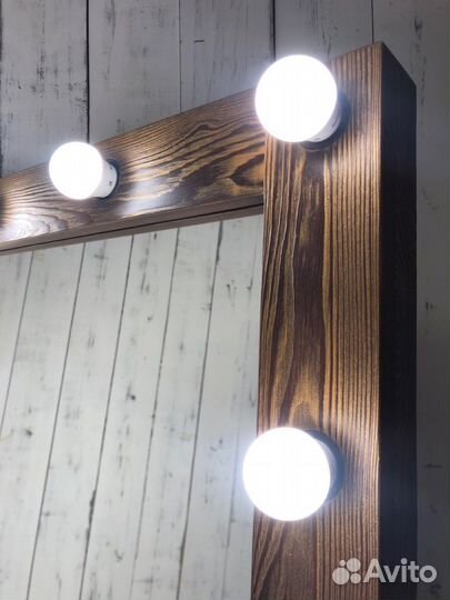 Зеркало напольное