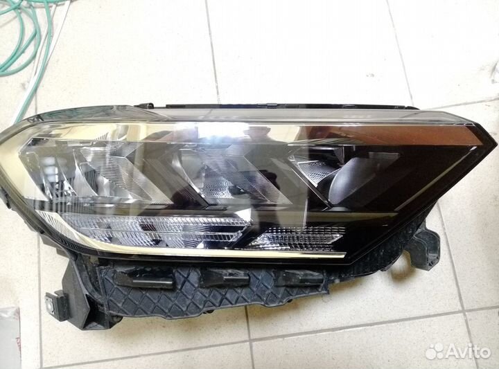 Фара volkswagen polo 2021