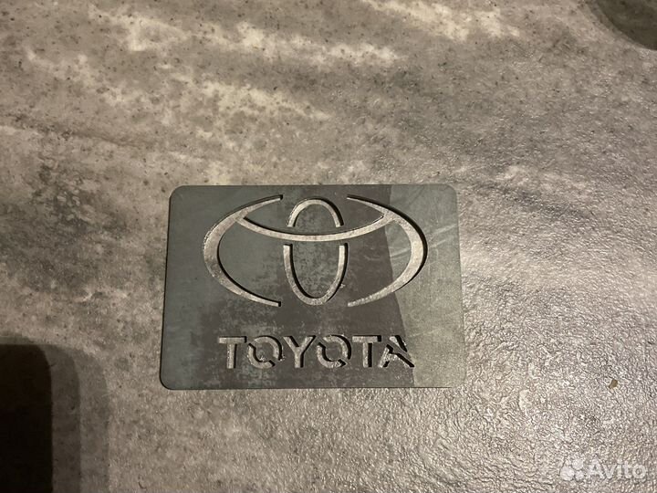 Художественная лазерная резка металла