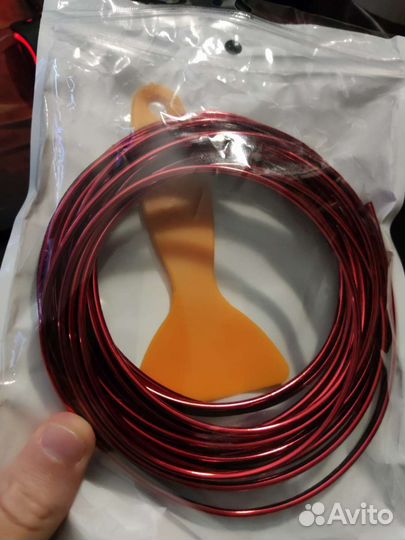 Молдинг красный для салона автомобиля (новый)