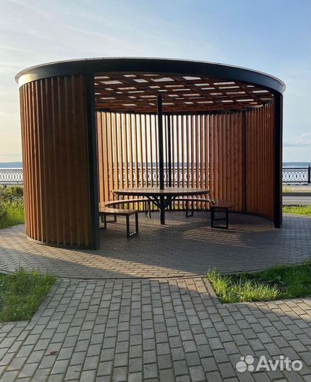 Аренда беседки с мангалом на берегу Волги