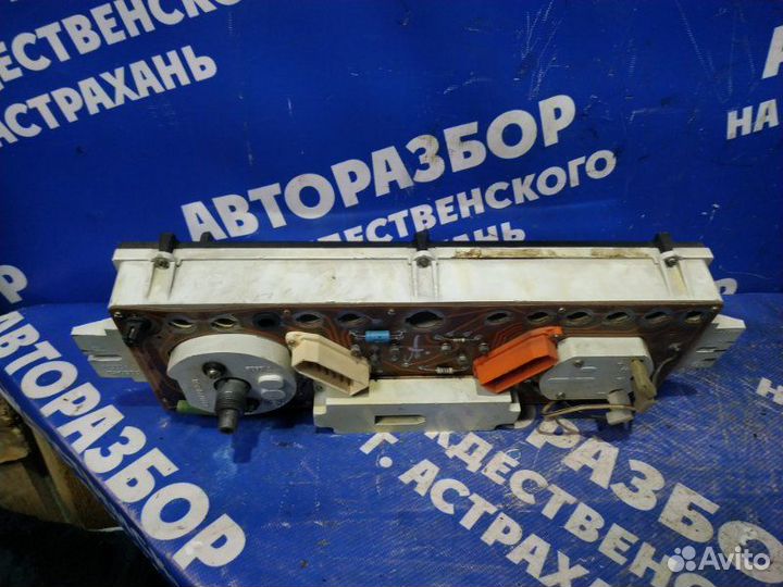 Панель приборов Ваз Лада 2108 хэтчбек 21083 2000