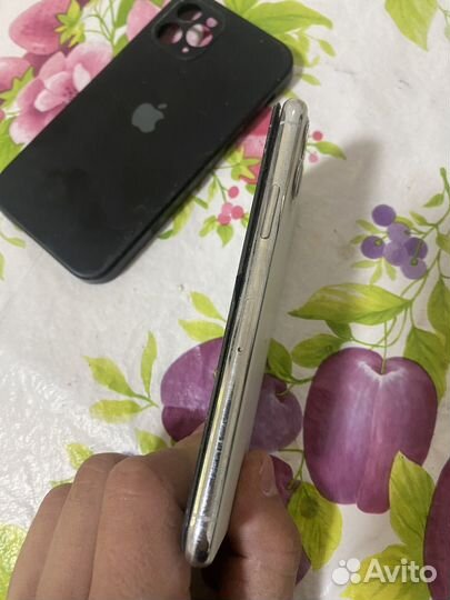 iPhone 11 Pro, 256 ГБ