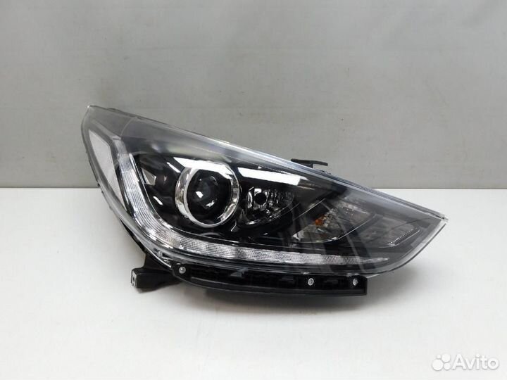 Фара правая Hyundai Solaris