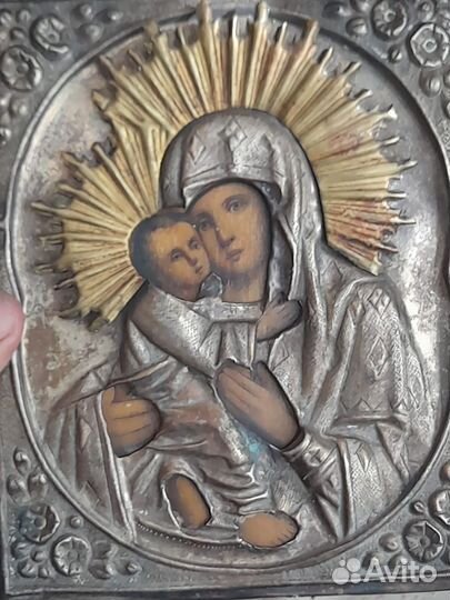 Старинная икона. Богородица. Владимирская