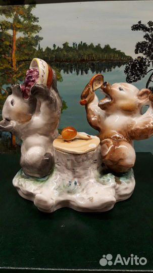 Коллекционная статуэтка 