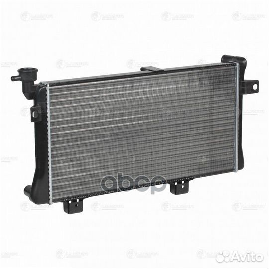 Радиатор двигателя LRc01214 luzar