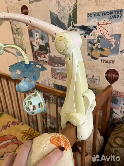 Мобиль на кроватку с проектором