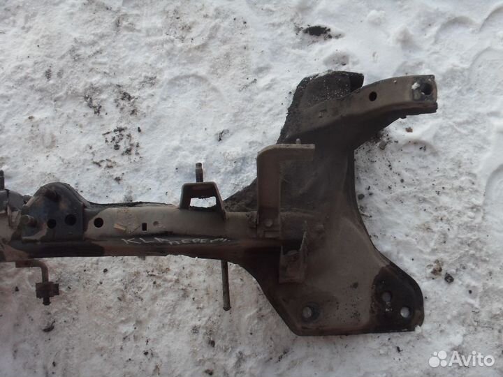 Балка подмоторная 0K9A234800 Kia Clarus 1996-2001