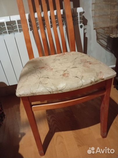 Стул дерево