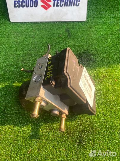 Блок ABS Suzuki Grand Vitara/Escudo TD54 J20A 2005