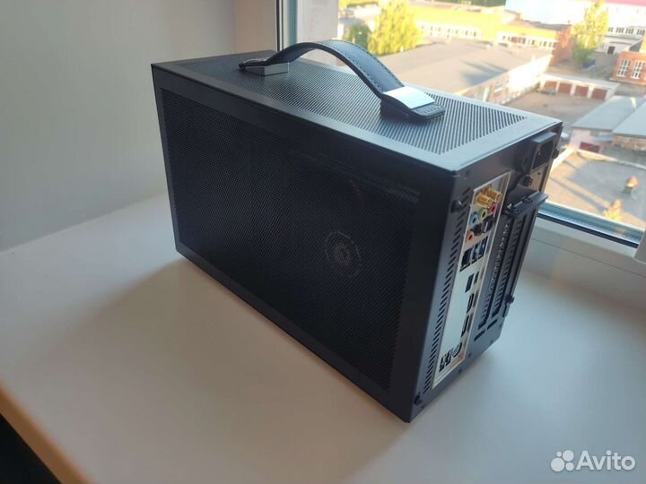 Mini ITX компьютер Ryzen 5 5600G/16gb 3200/256gb