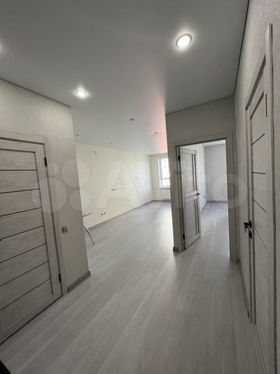 2-к. квартира, 46 м², 8/10 эт.