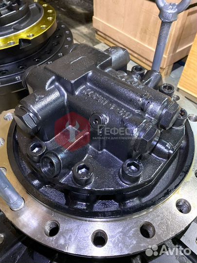 Бортовой редуктор Hitachi ZX250LCH-5G 9243839