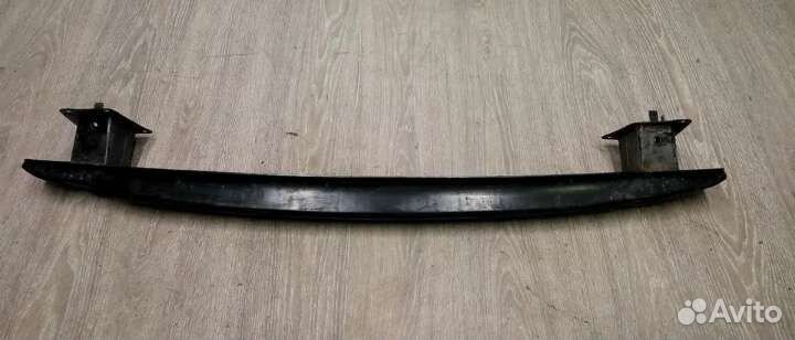 Усилитель бампера задний Passat B7 седан 3AA807305