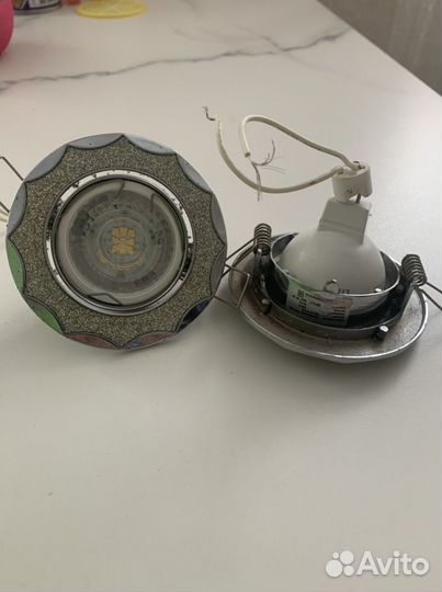 Светильник встраиваемый