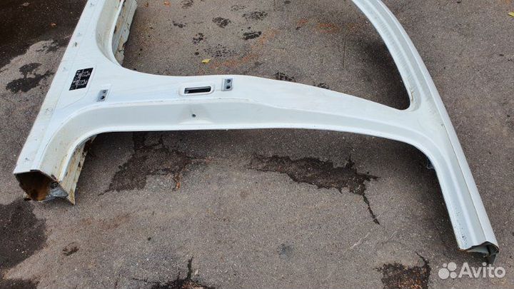 Стойка кузова Porsche Cayenne 958 2011